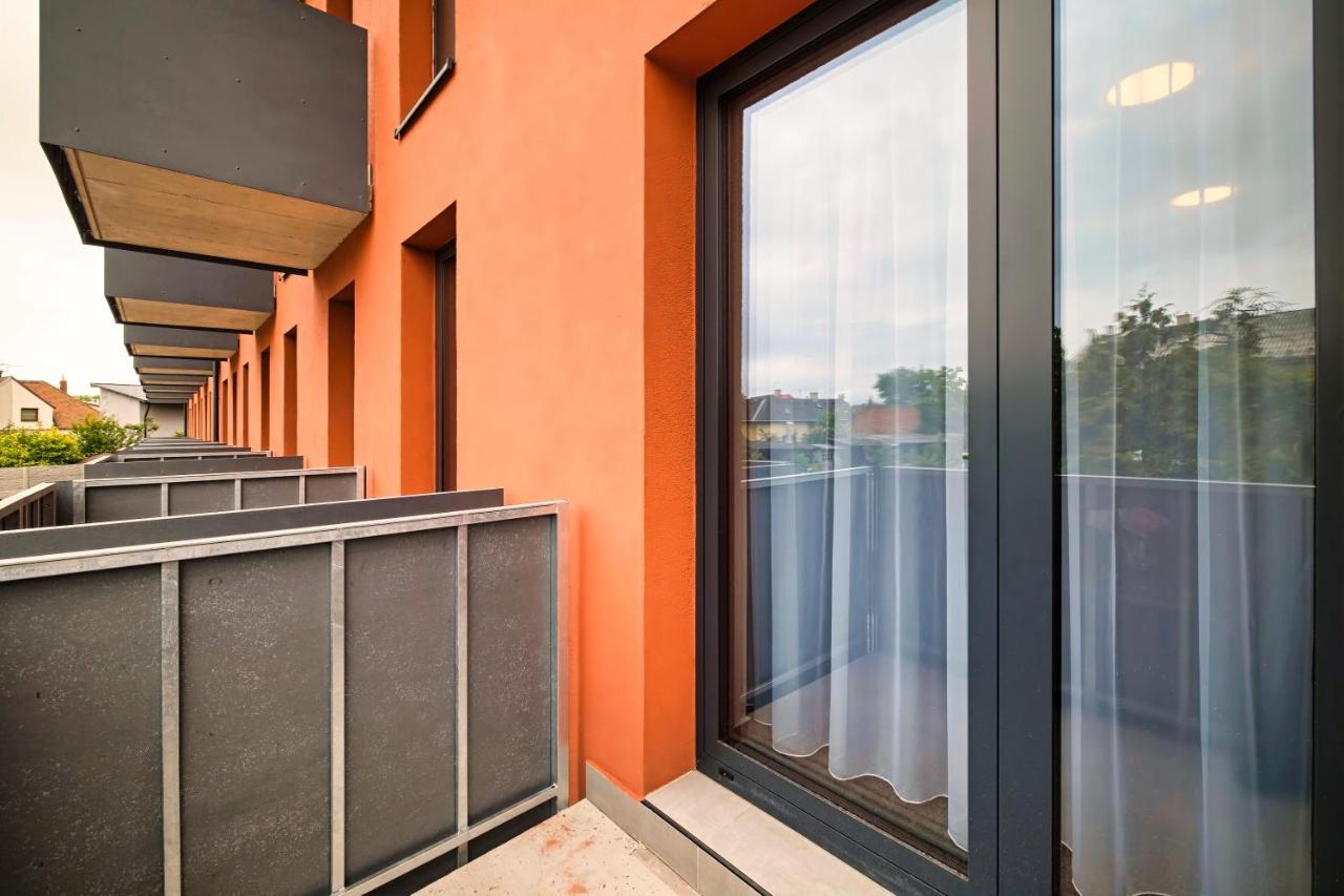 Aba Apartments 奥洛穆茨 外观 照片