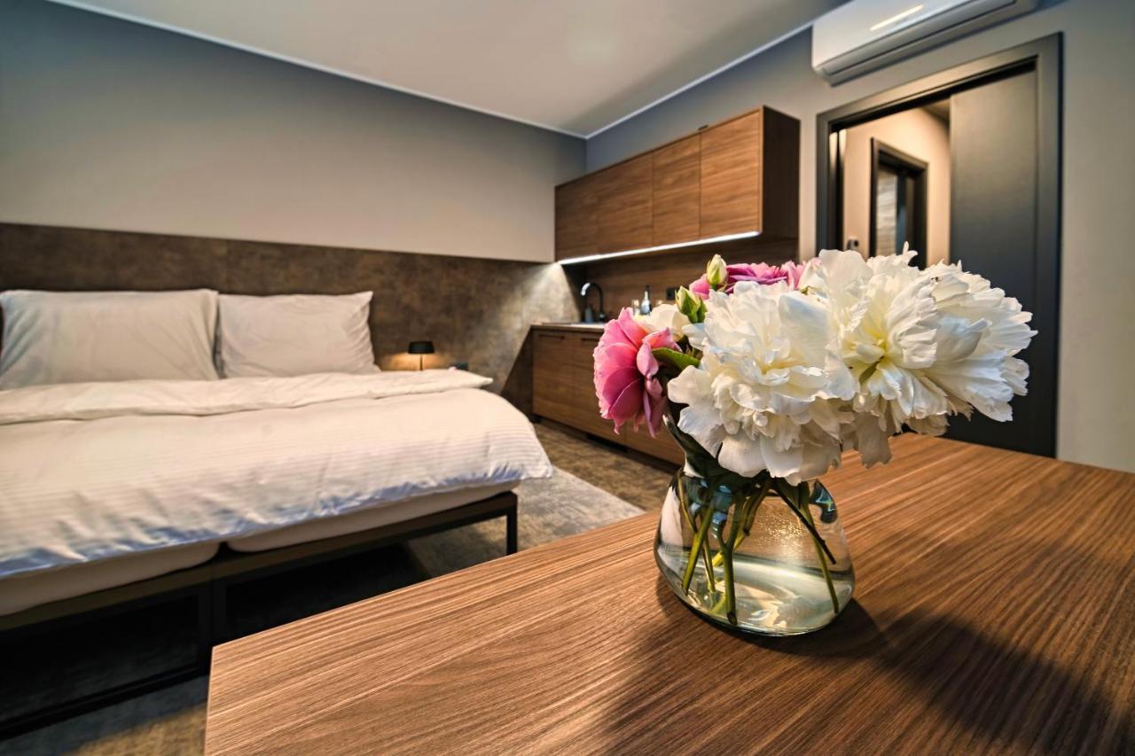 Aba Apartments 奥洛穆茨 外观 照片