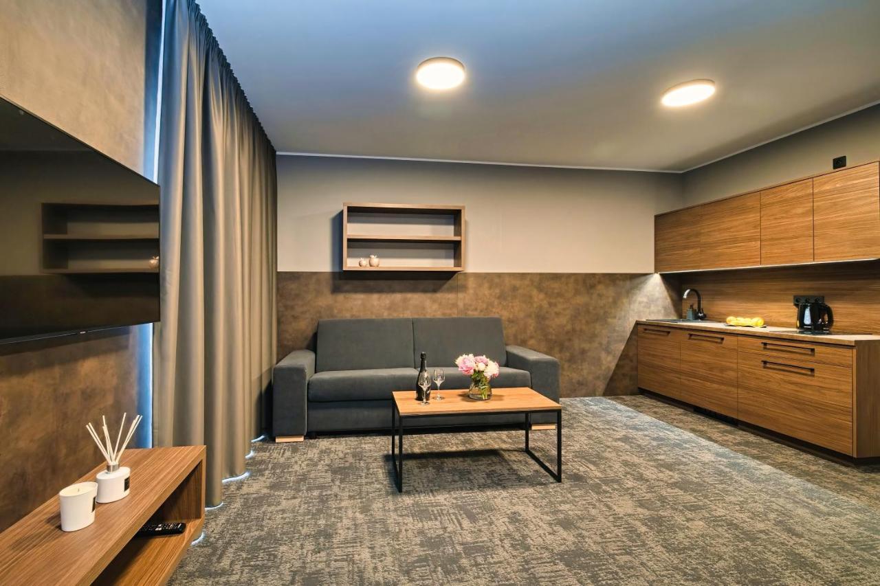 Aba Apartments 奥洛穆茨 外观 照片