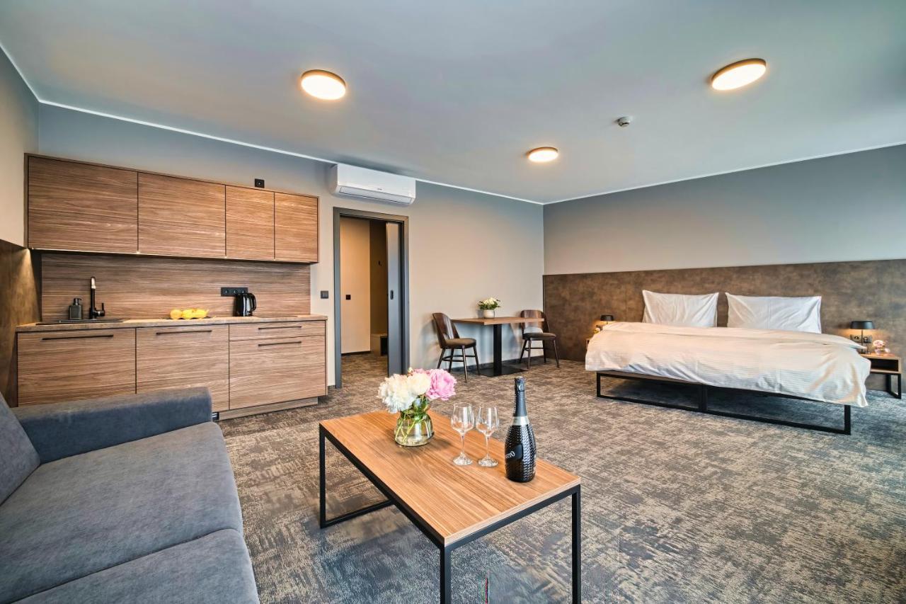 Aba Apartments 奥洛穆茨 外观 照片