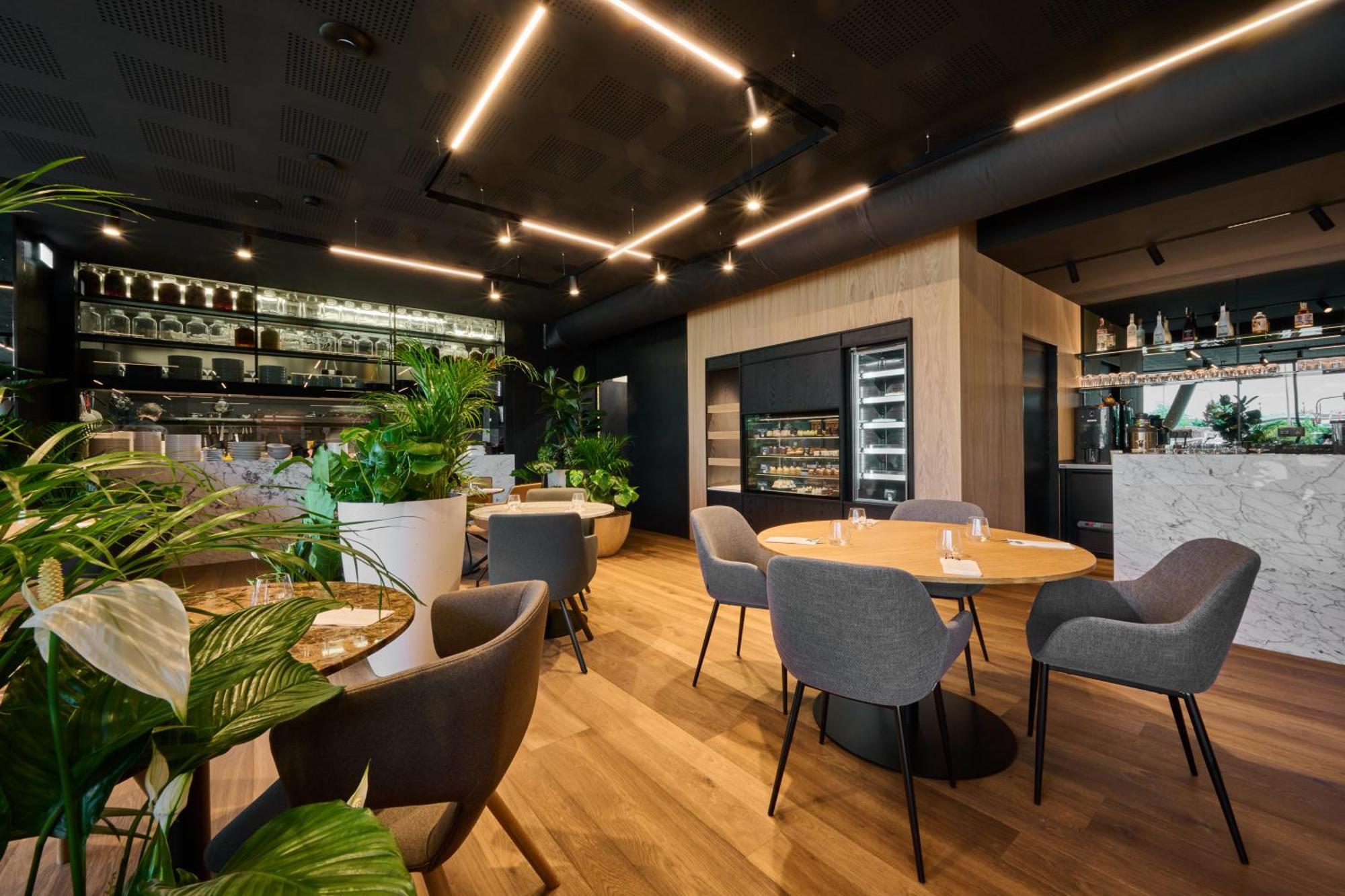 Aba Apartments 奥洛穆茨 外观 照片