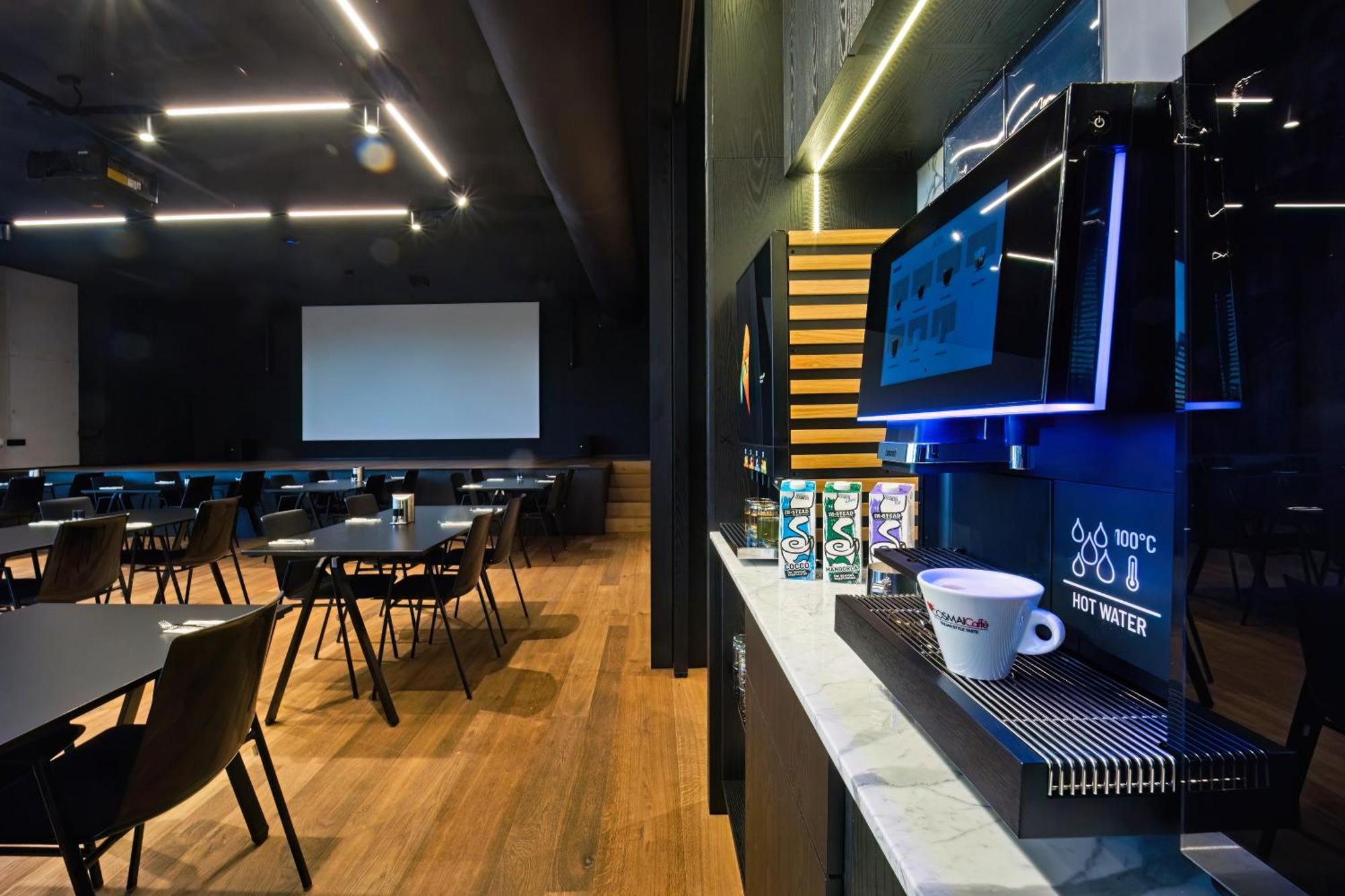 Aba Apartments 奥洛穆茨 外观 照片