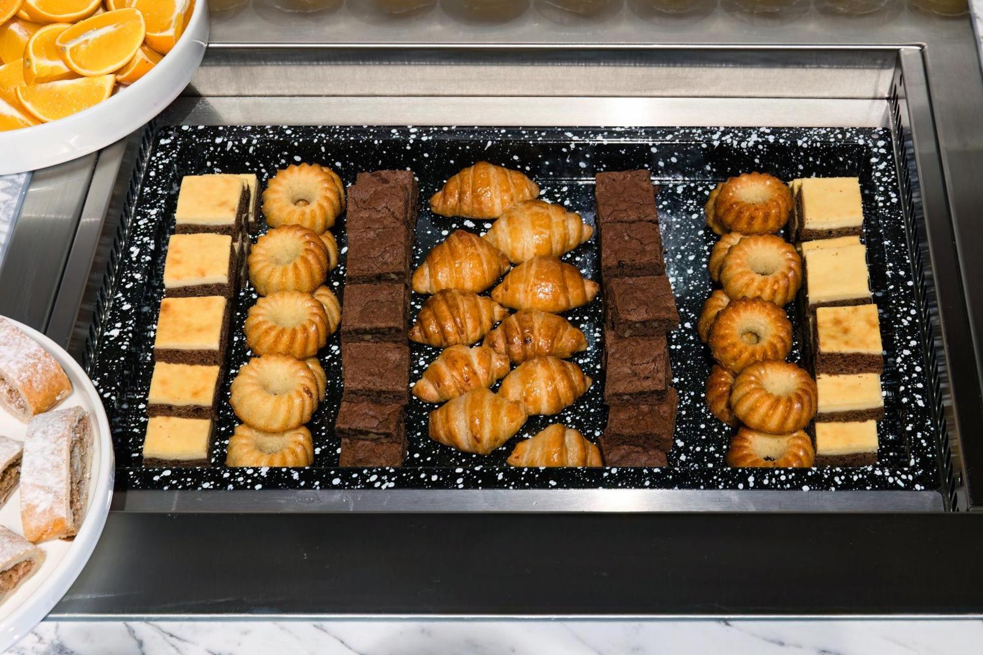 Aba Apartments 奥洛穆茨 外观 照片